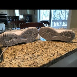 Nike Shoes - Nike Men’s 9.5 2018 hyper dunk basketball shoes Nike Shoes - Nike Men’s 9.5 2018 hyper dunk basketball shoes